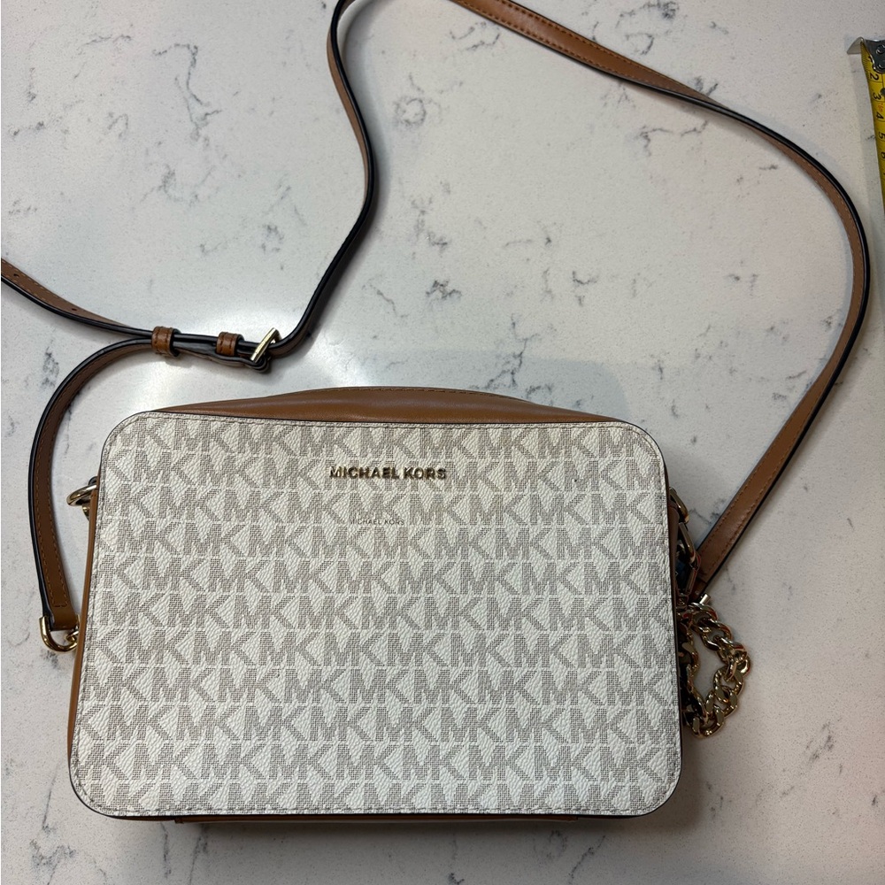 Michael Kors Cream and Tan Crossbody Bag - Picture 1 of 8